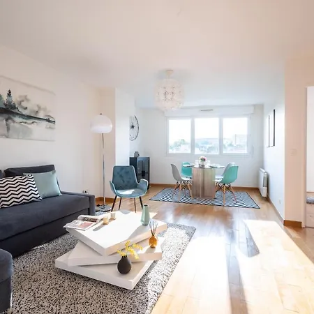 Apartment Immotovo - Moderne - Paris 8 Min - Parking - Netflix *